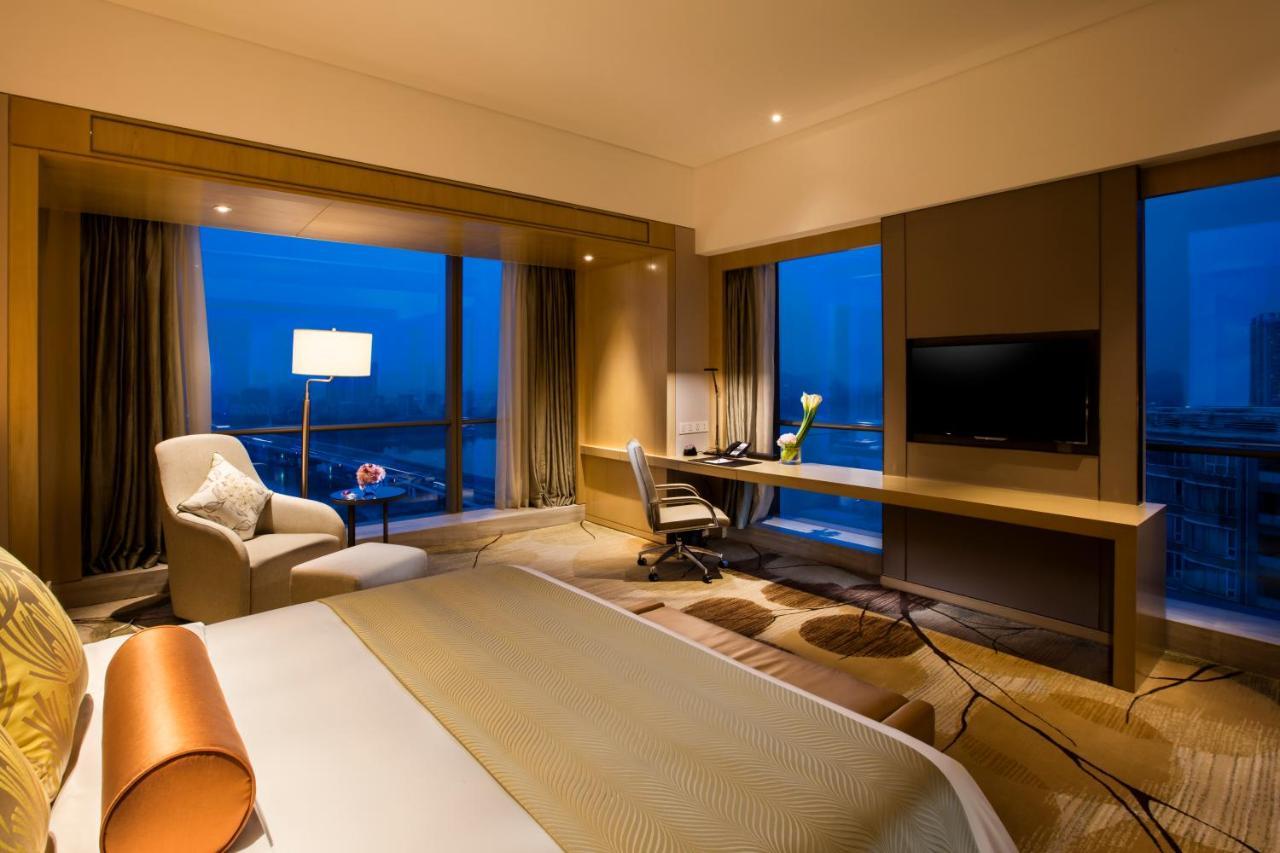 Crowne Plaza Fuzhou Riverside By Ihg Buitenkant foto